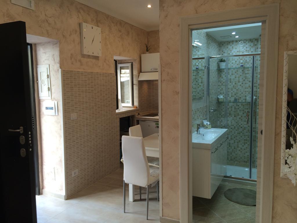 Casa Vacanze Sannazzaro Flat Napoli Eksteriør bilde